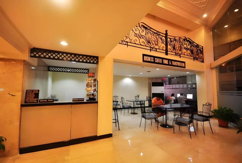 Las Palmas Hotel de Manila