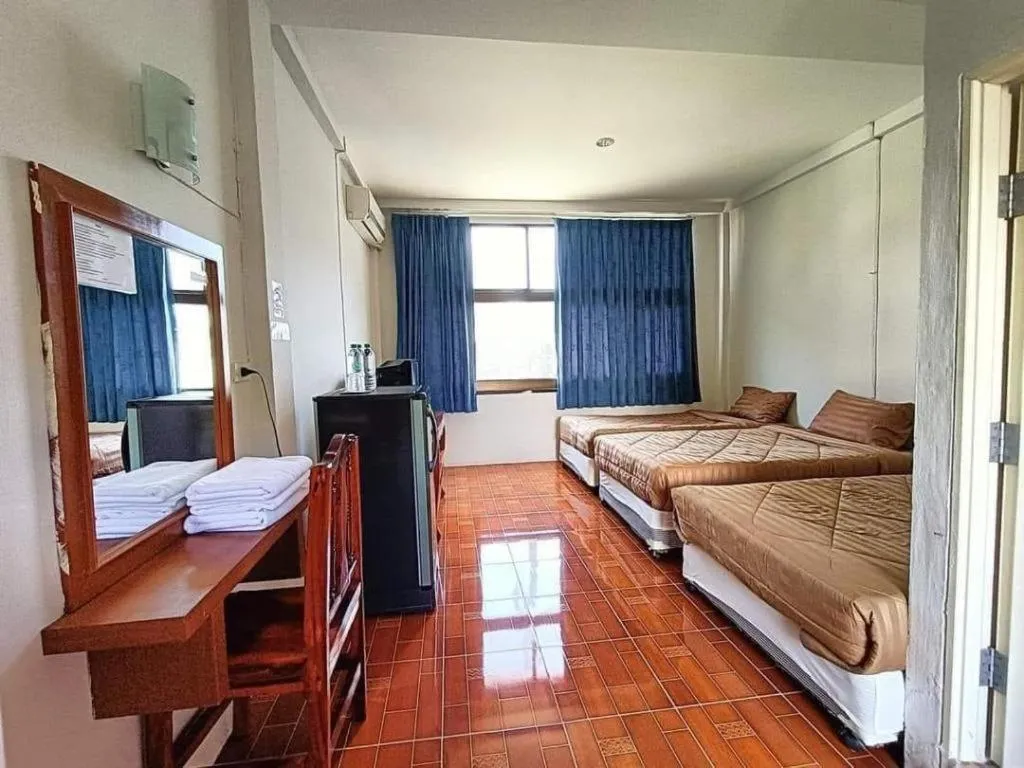 Bed in Piyaporn Hill Paradise Hotel