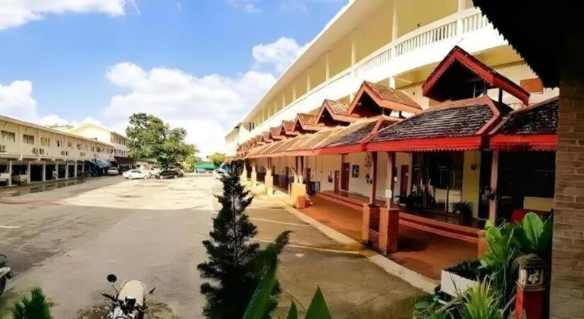 Piyaporn Hill Paradise Hotel