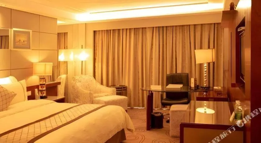 Bed in Wellton International Hotel