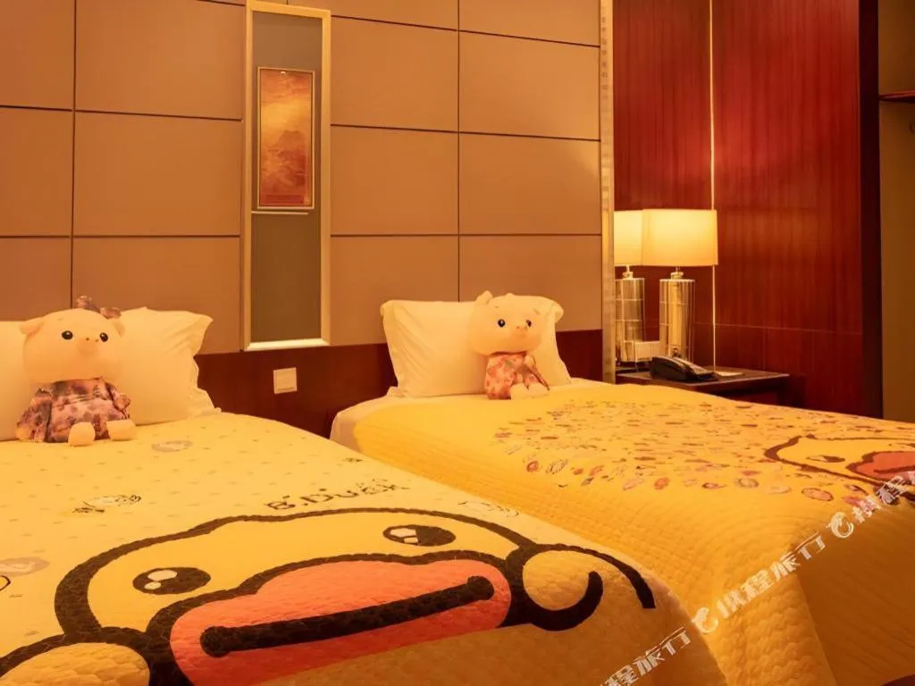 Bed in Wellton International Hotel