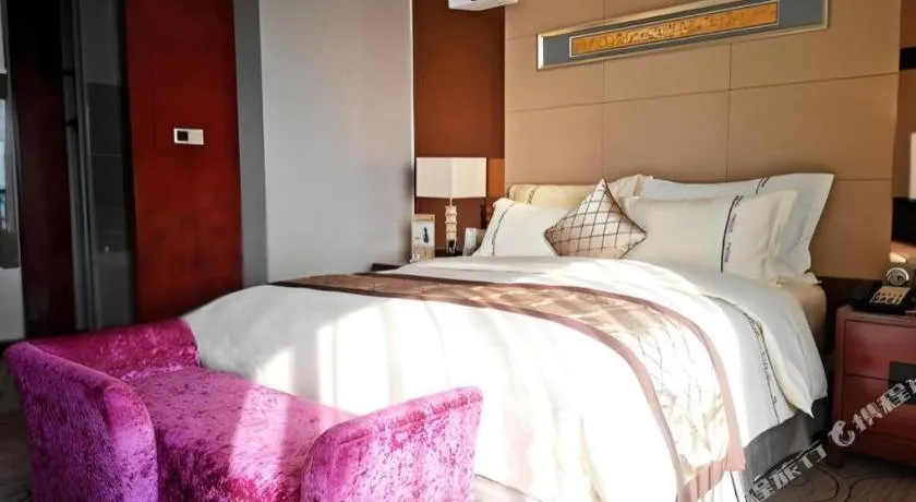 Bed in Wellton International Hotel