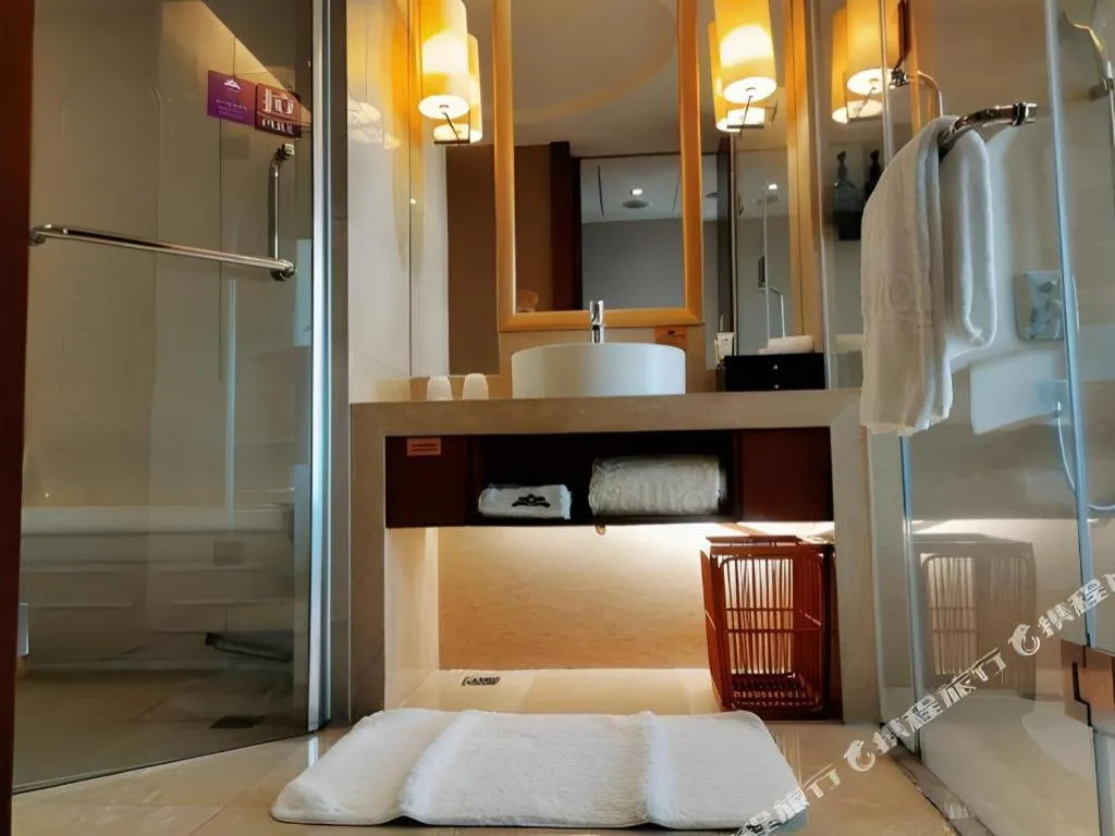 Bed in Wellton International Hotel