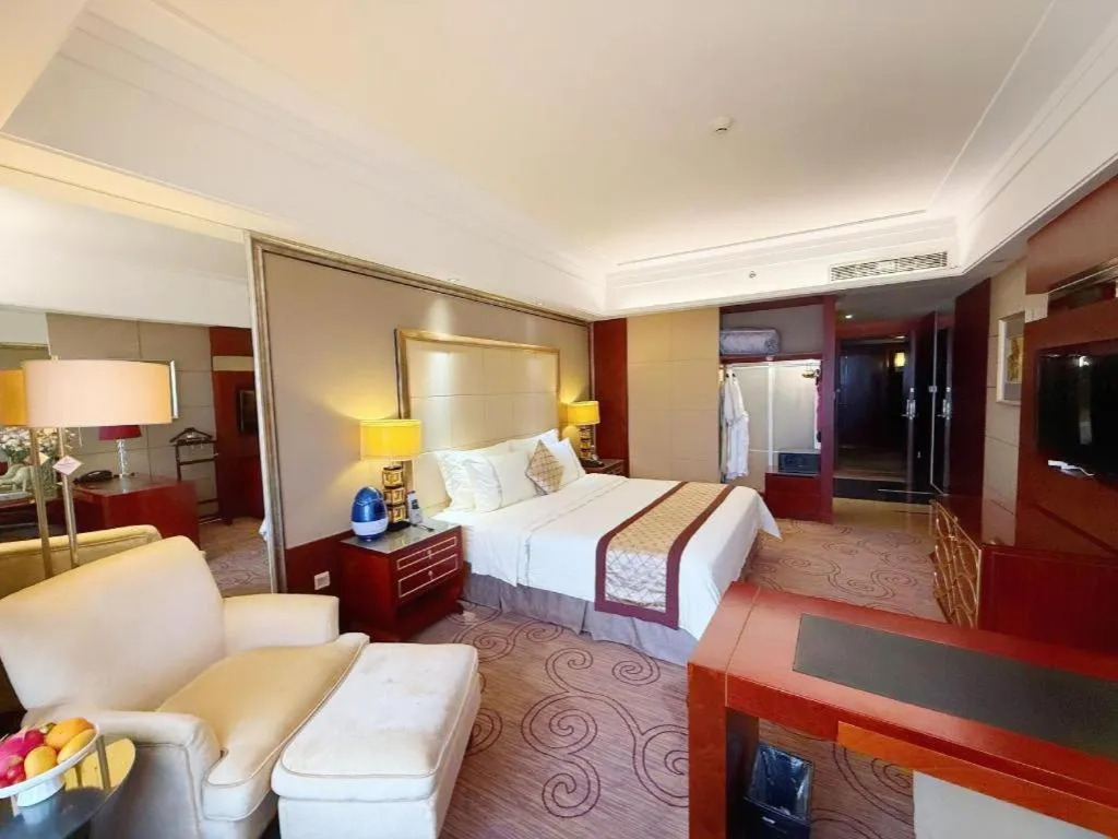 Bed in Wellton International Hotel