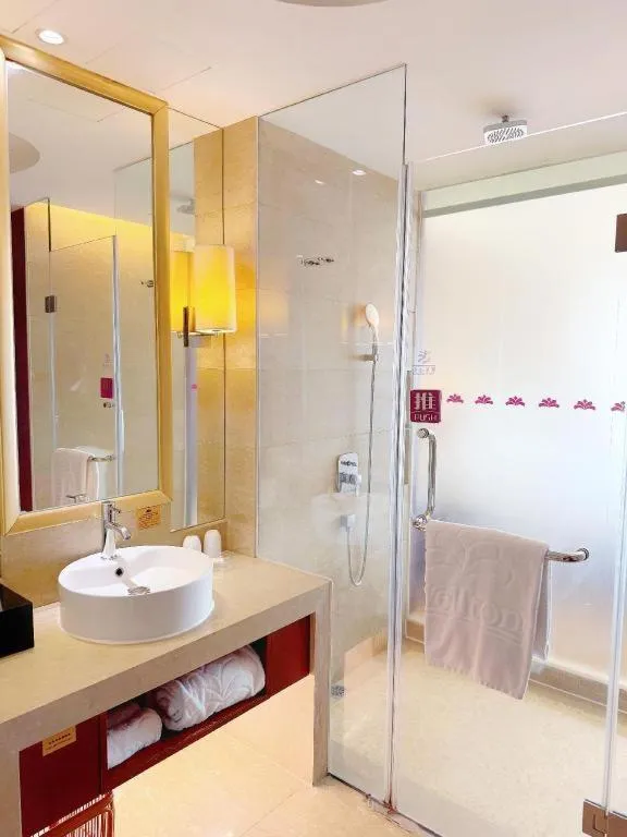 Bed in Wellton International Hotel