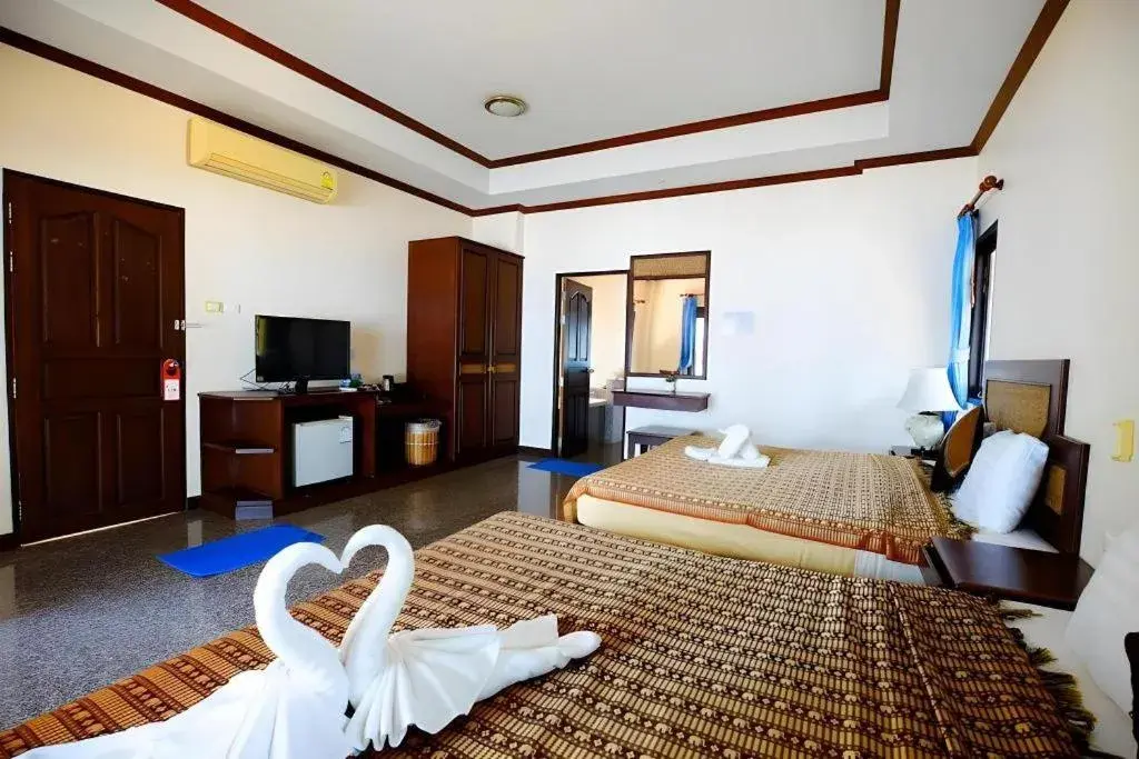 Bed in Coral Resort Bed in Coral Resort