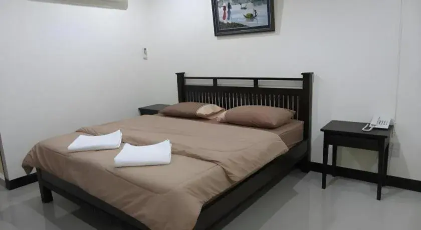 Bed in Natee Place Bed in Natee Place