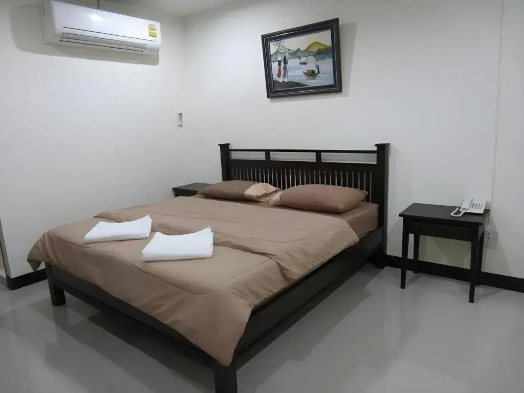 Bed in Natee Place Bed in Natee Place