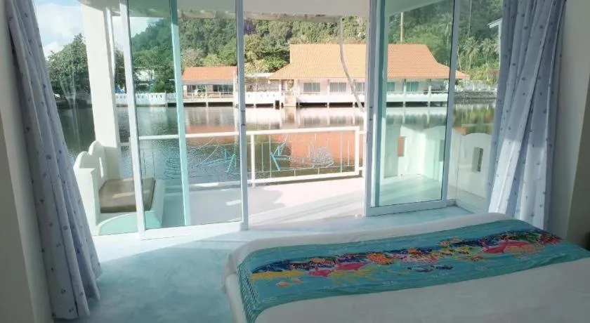 Bed in Anavilla Tangke Resort