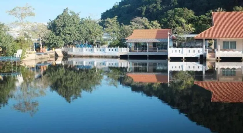 Anavilla Tangke Resort