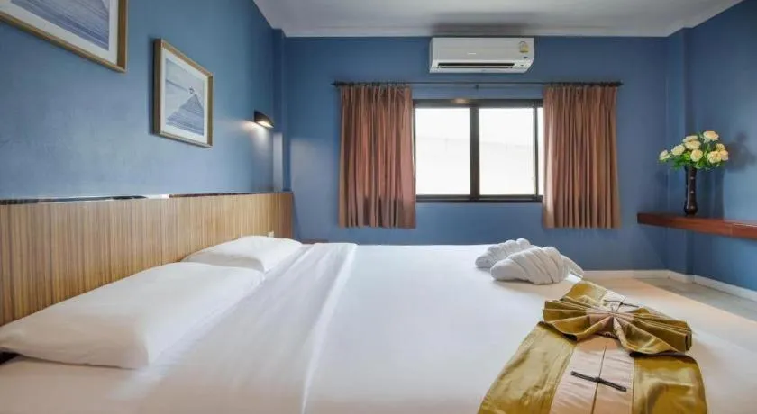 Bed in Kaew Samui Resort