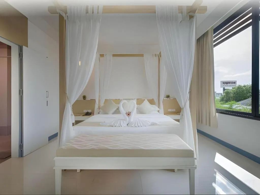 Bed in Kaew Samui Resort