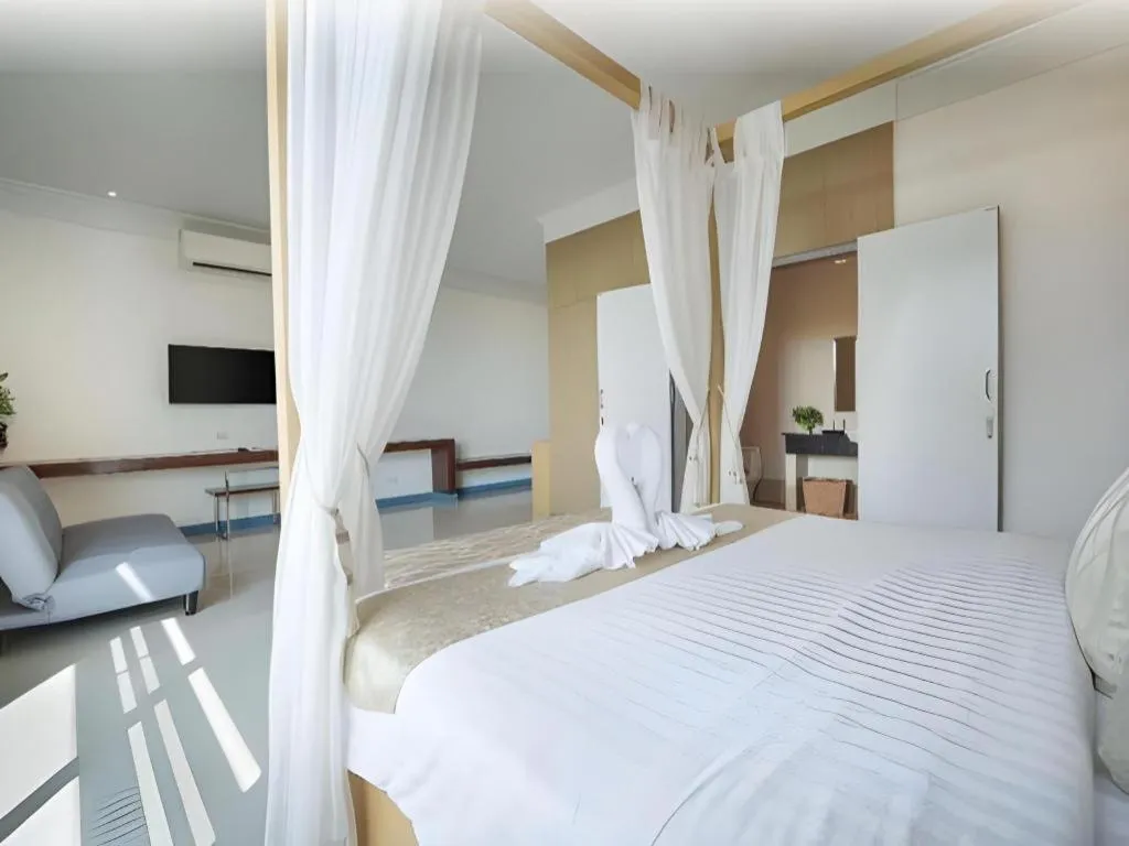 Bed in Kaew Samui Resort