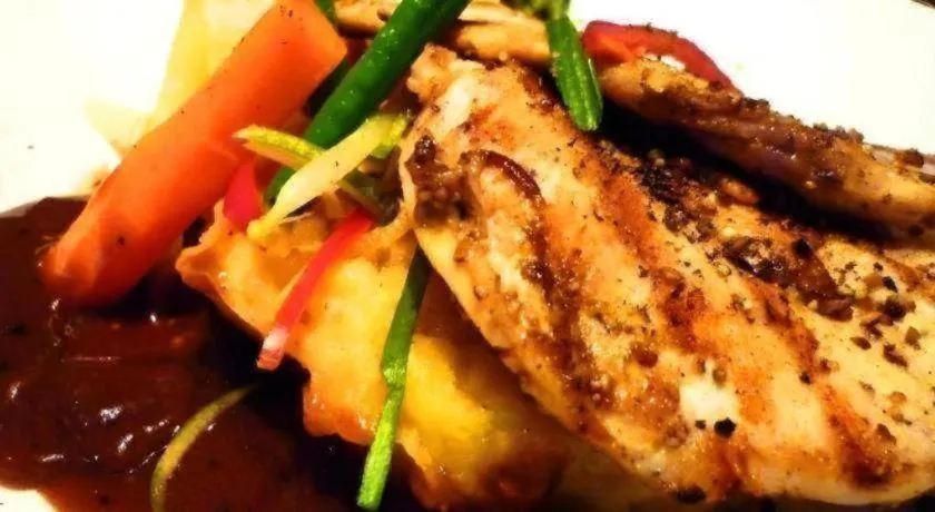 Orchardz Hotel Ayani