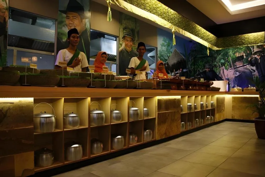 Orchardz Hotel Ayani