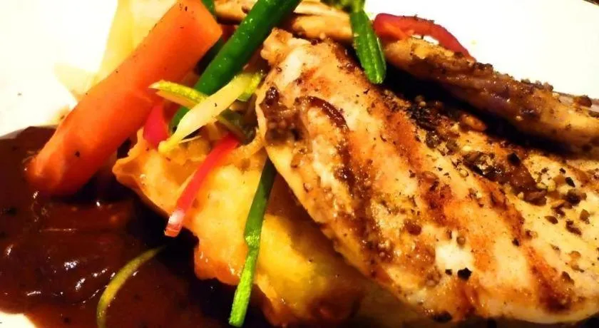 Orchardz Hotel Ayani