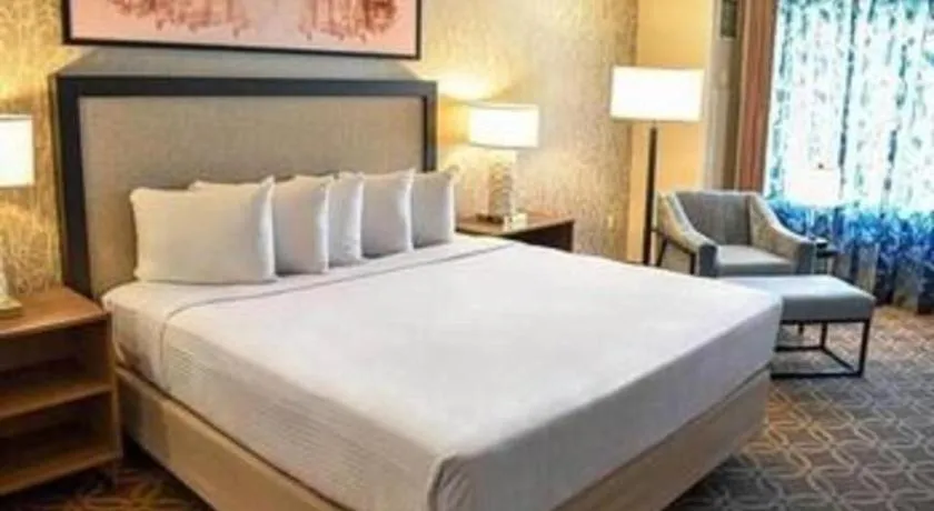 Bed in Cannery Casino and Hotel