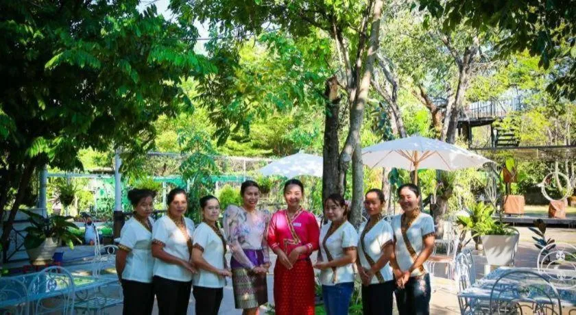 Chayada Garden House and Resort Hotel