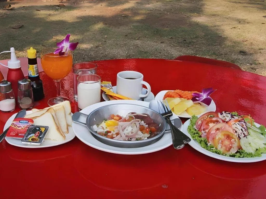 Chayada Garden House and Resort Hotel