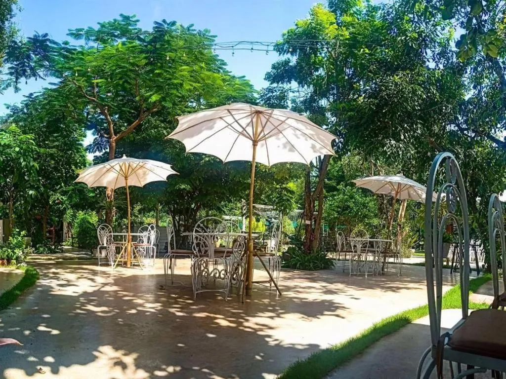 Chayada Garden House and Resort Hotel