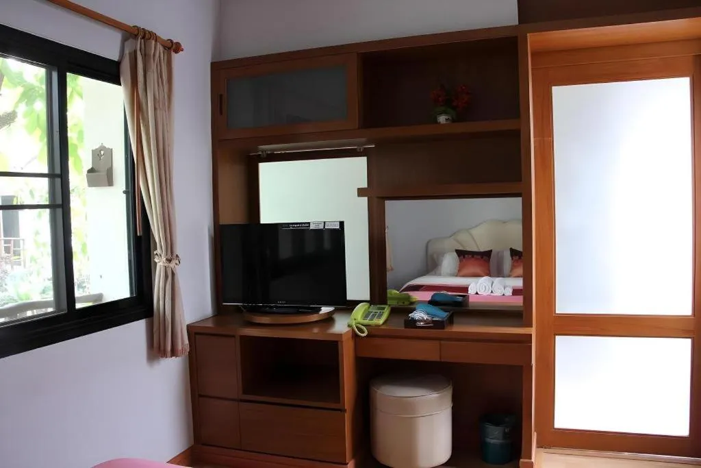 Chayada Garden House and Resort Hotel