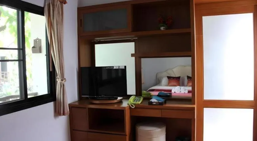 Chayada Garden House and Resort Hotel