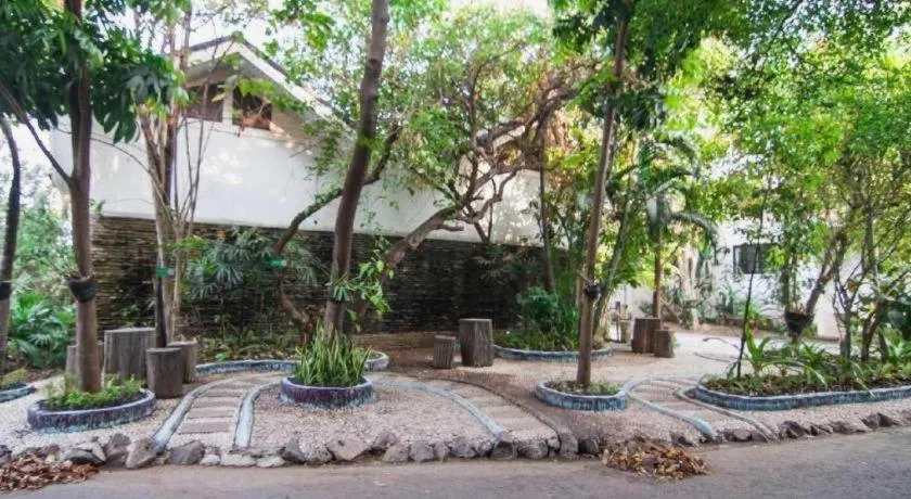 Chayada Garden House and Resort Hotel