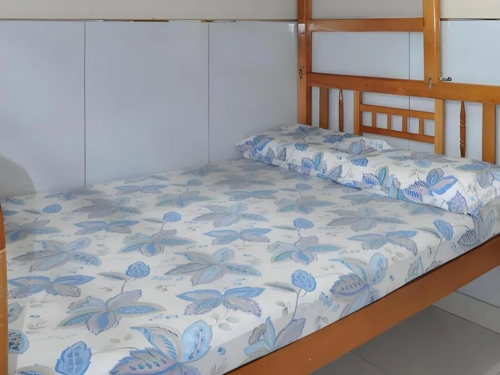 Bed in Dragon Hostel Hong Kong