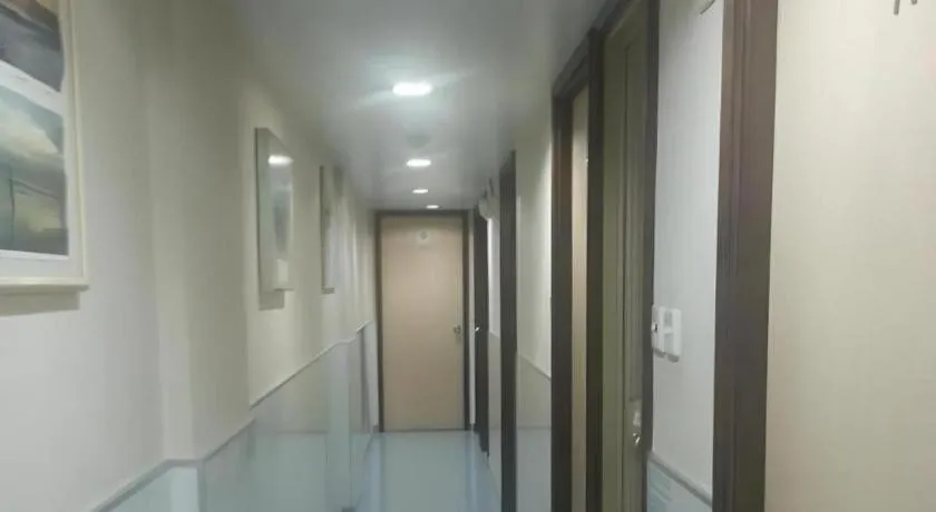 Dragon Hostel Hong Kong