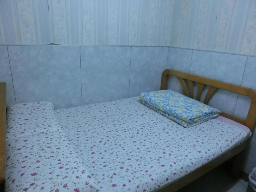 Bed in Dragon Hostel Hong Kong