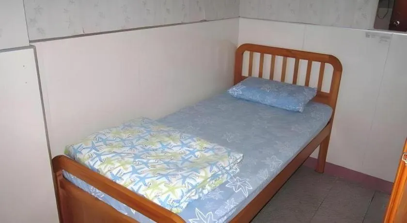 Bed in Dragon Hostel Hong Kong