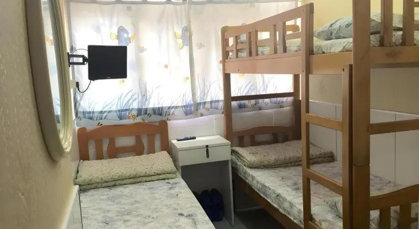 Bed in Dragon Hostel Hong Kong