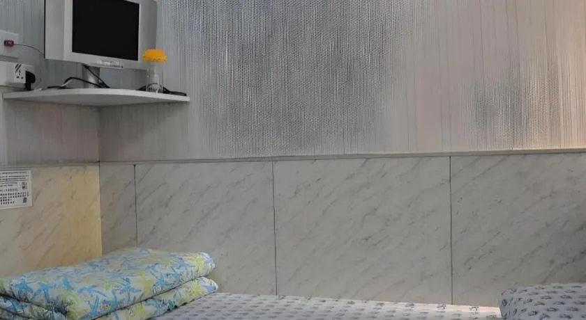 Bed in Dragon Hostel Hong Kong