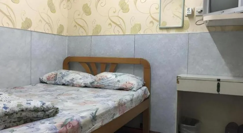 Bed in Dragon Hostel Hong Kong