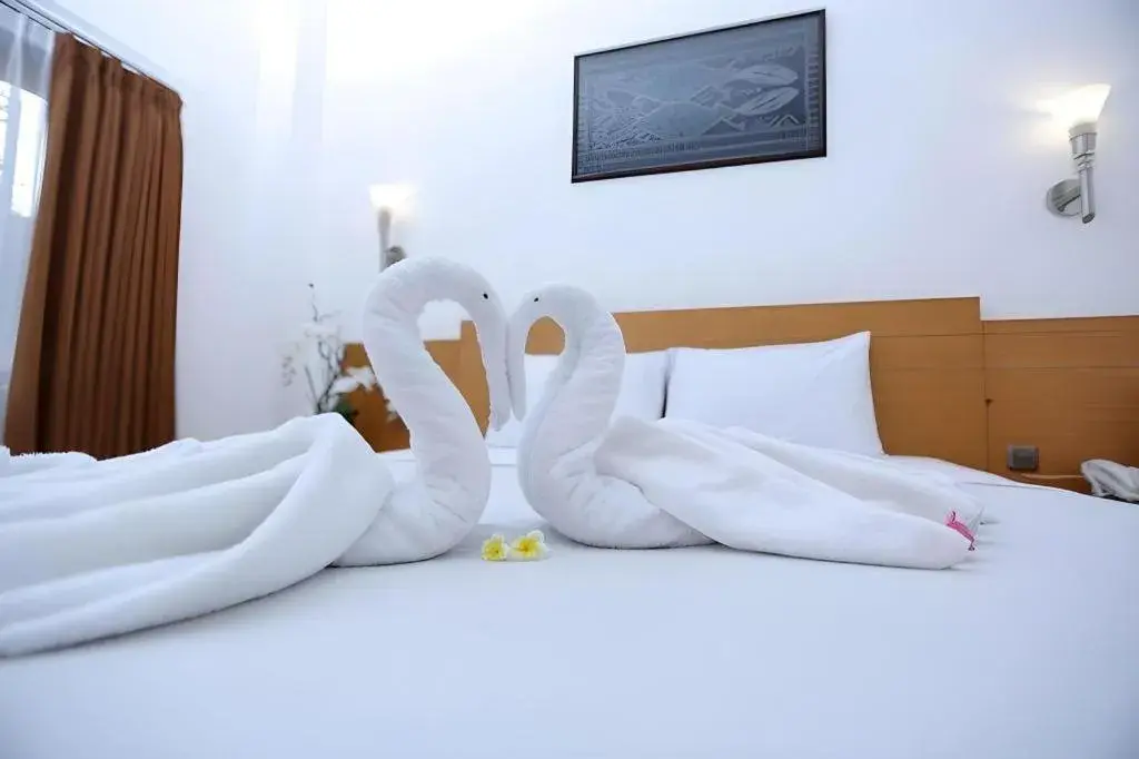 Bed in Puri Indah Hotel Bed in Puri Indah Hotel