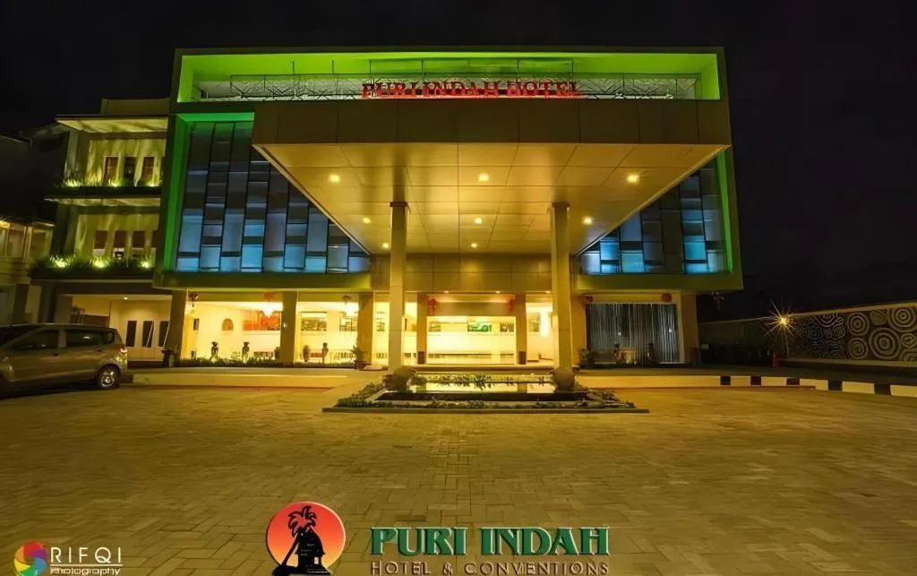 Puri Indah Hotel