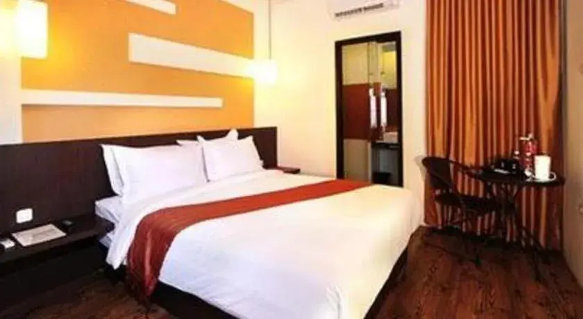 Bed in Savali Hotel Bed in Savali Hotel