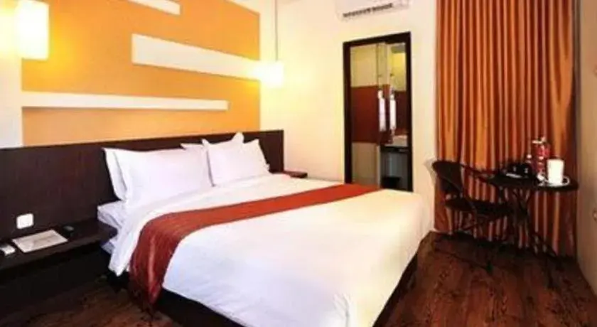 Bed in Savali Hotel Bed in Savali Hotel