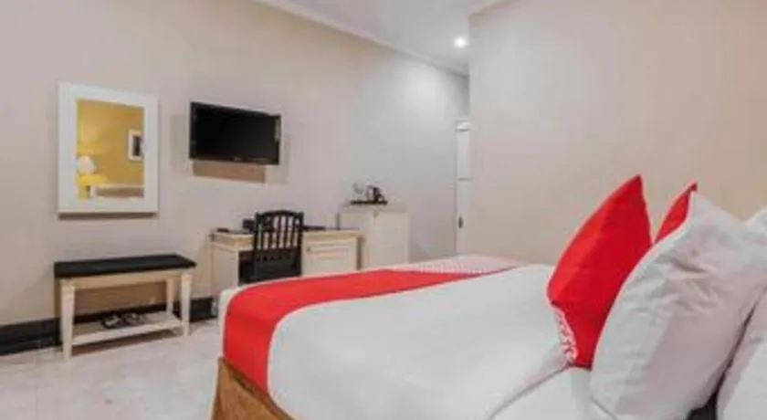 Bed in Sriwijaya Hotel