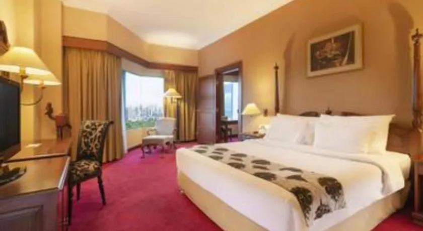 Bed in Blue Sky Hotel