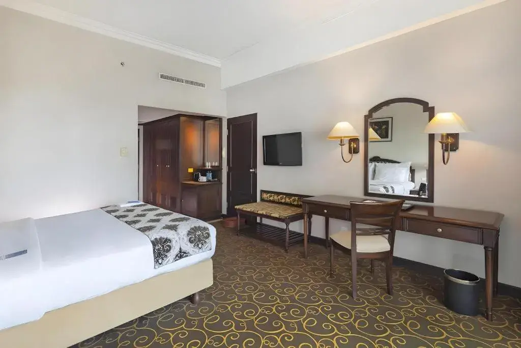 Bed in Blue Sky Hotel Bed in Blue Sky Hotel