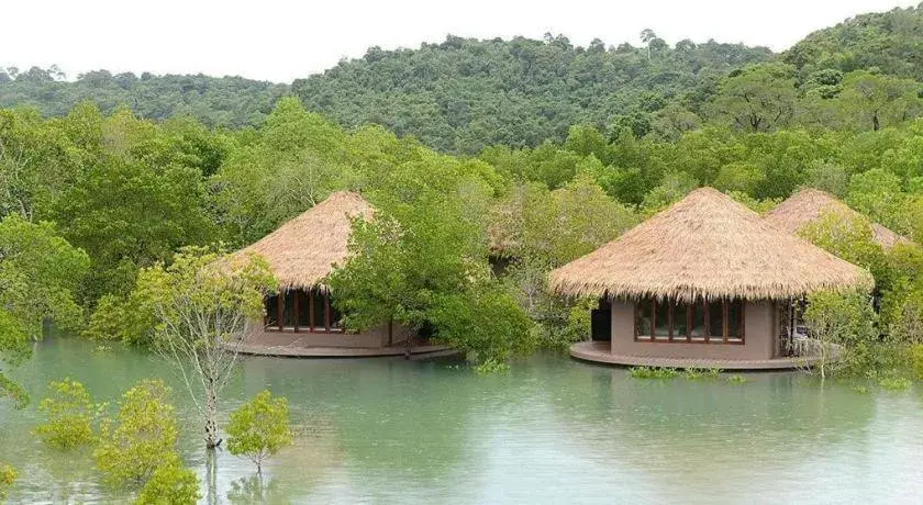 The Blue Sky Resort@ Koh Payam The Blue Sky Resort@ Koh Payam