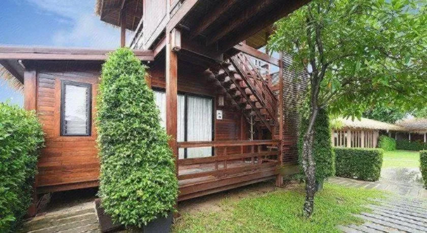 The Blue Sky Resort@ Koh Payam