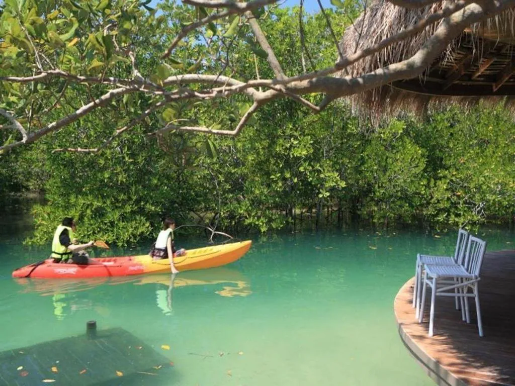 The Blue Sky Resort@ Koh Payam