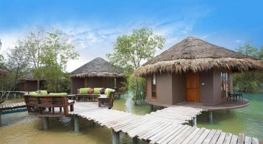 The Blue Sky Resort@ Koh Payam