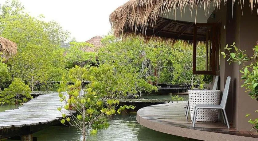 The Blue Sky Resort@ Koh Payam