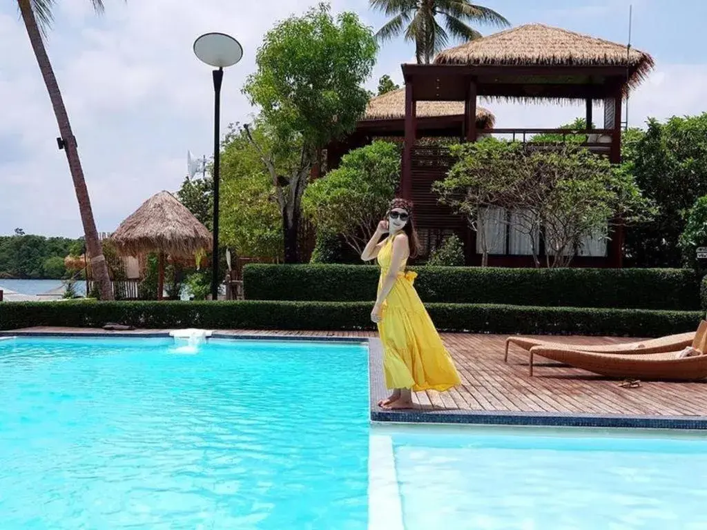 The Blue Sky Resort@ Koh Payam The Blue Sky Resort@ Koh Payam