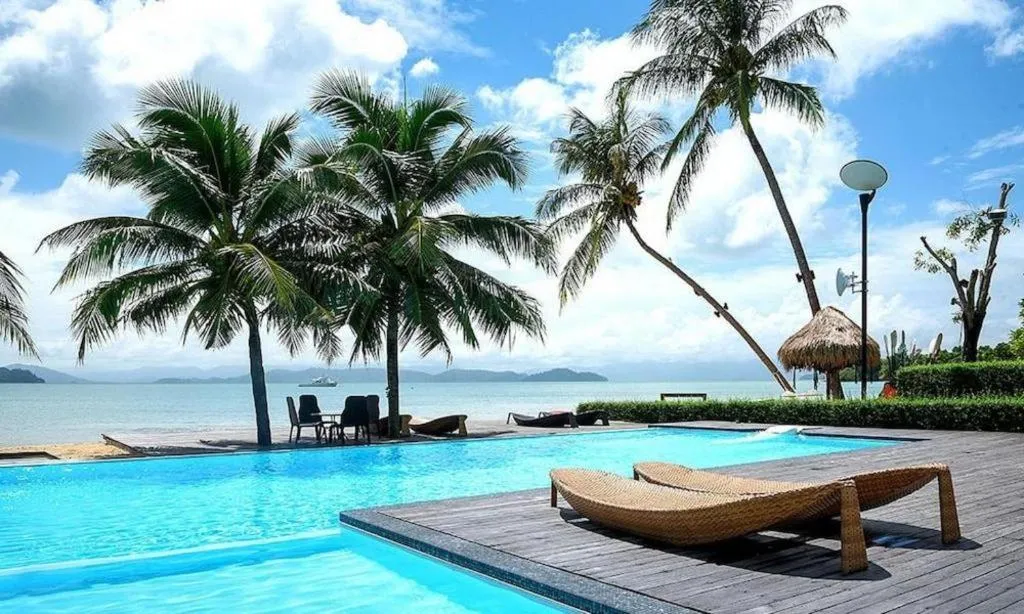 The Blue Sky Resort@ Koh Payam