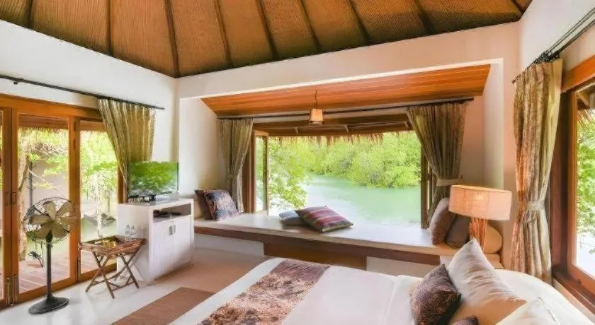 Bed in The Blue Sky Resort@ Koh Payam