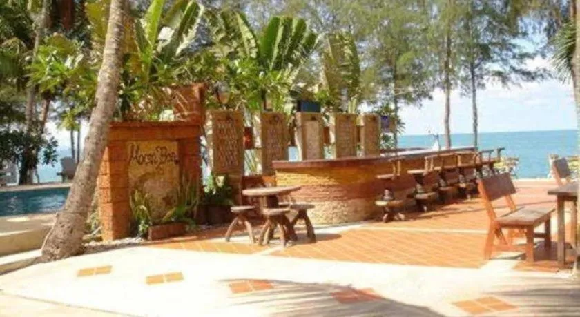 Supar Royal Beach Hotel